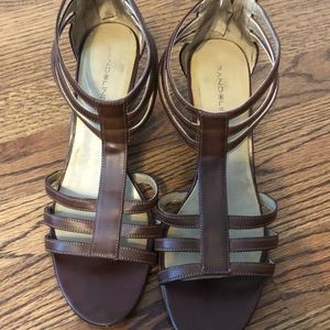 Bandolino Shoes - Bandolino woman’s brown sandal Bandolino Shoes - Bandolino woman’s brown sandal
